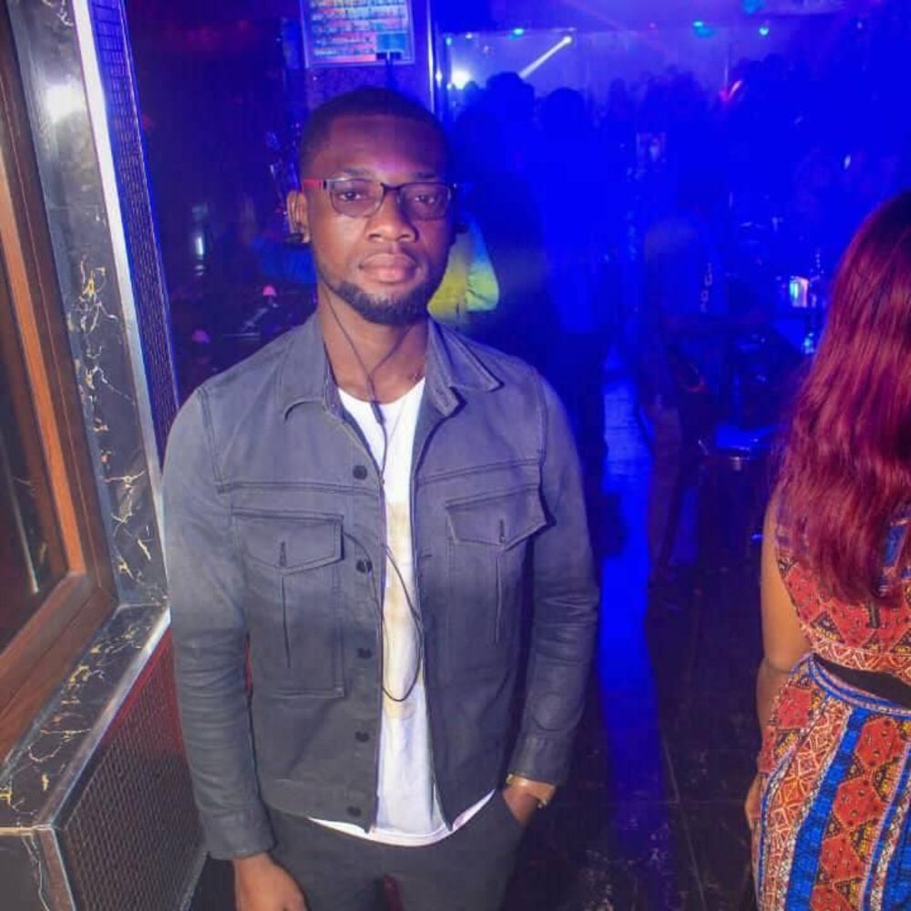 Meet your Posher, Henriquetmukobo